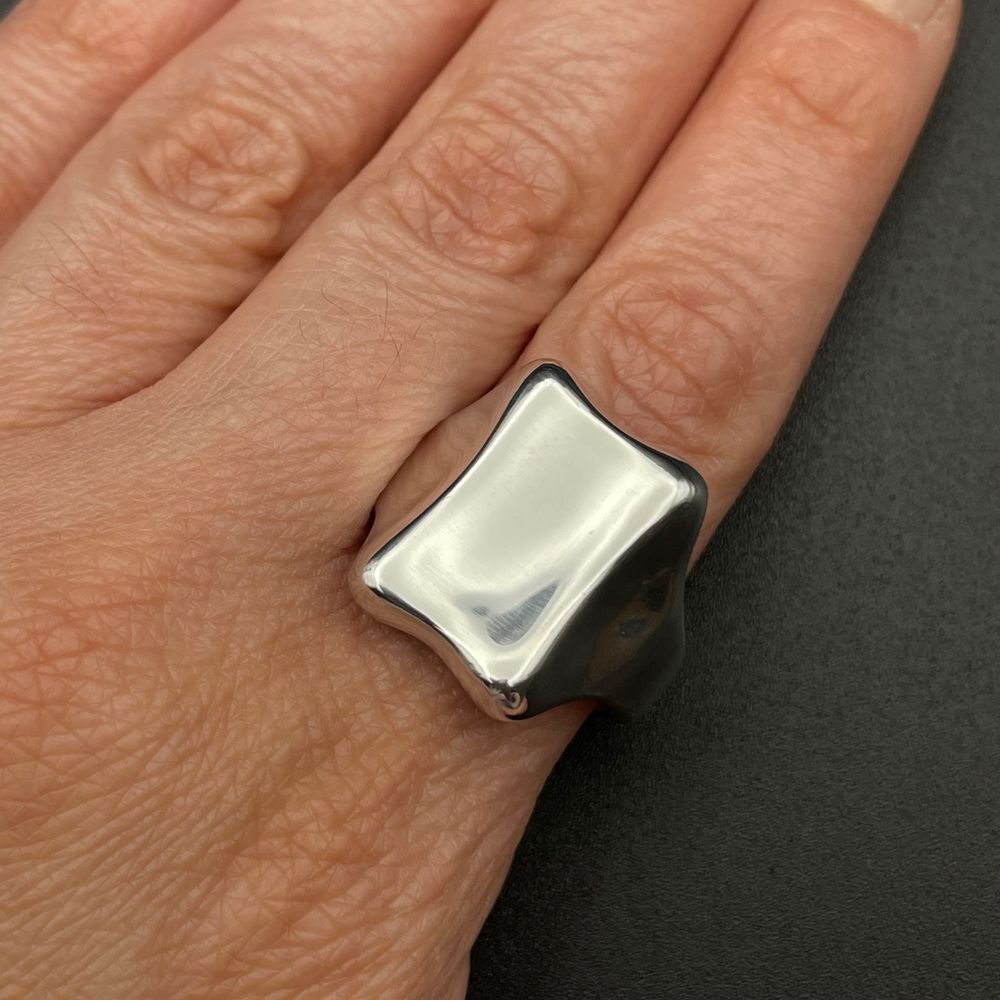 Robert Lee Morris Silver and Black Men's Ring - Picture 5 of 9